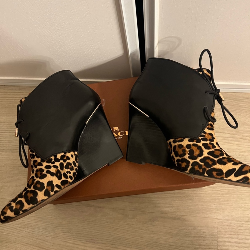 Coach wedges booties